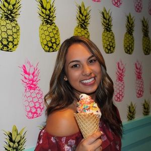 Meet your Posher, Sofia